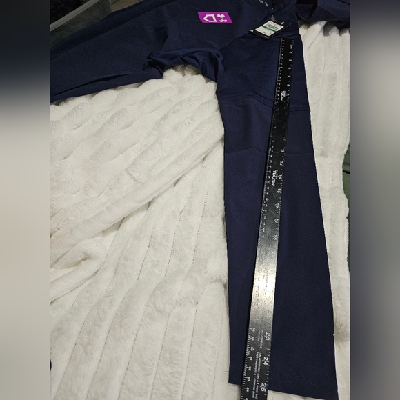 Under Armour - Picture 10 of 11